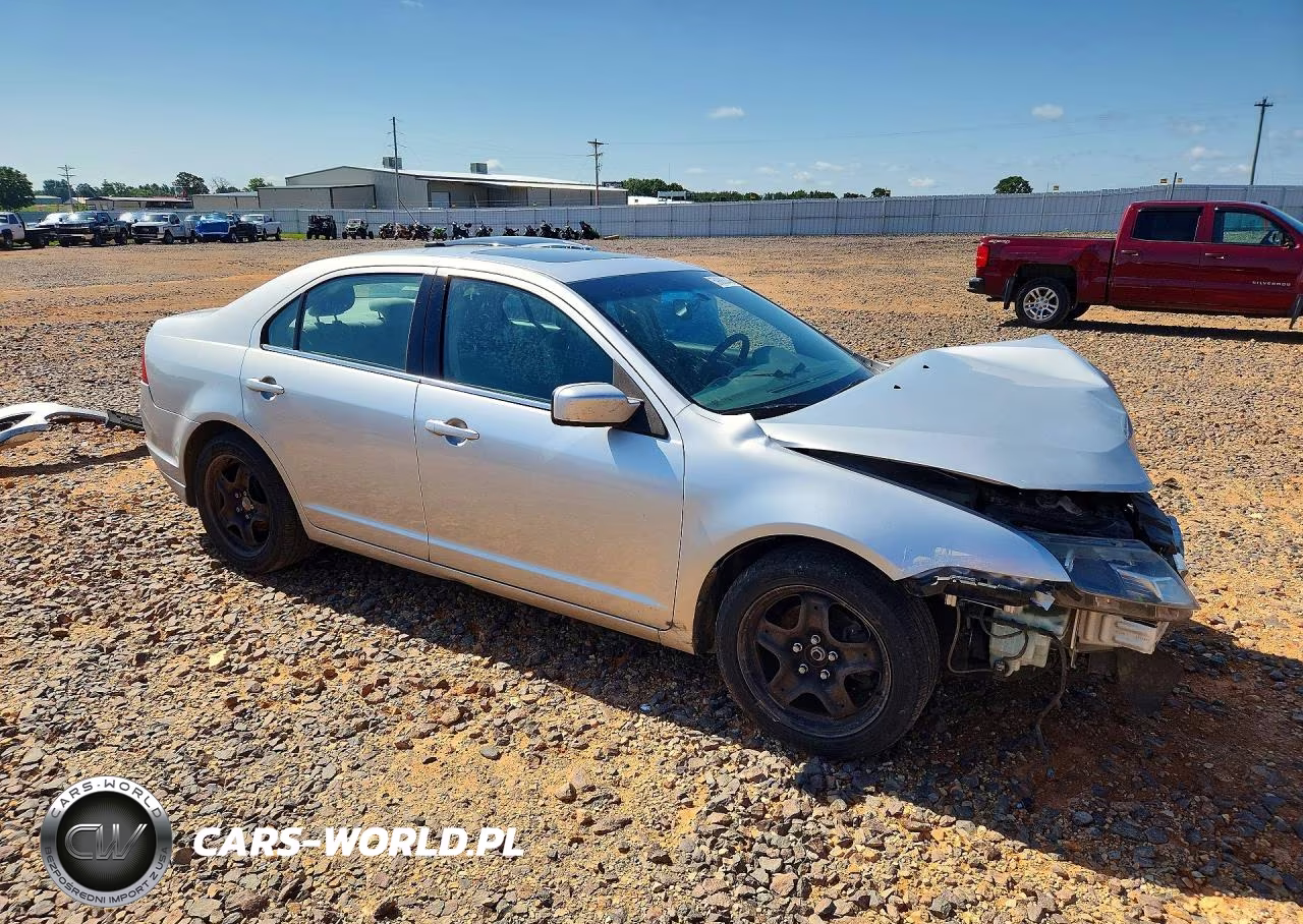 2011 Ford Fusion Se VIN:3FAHP0HA0BR125813 - 4