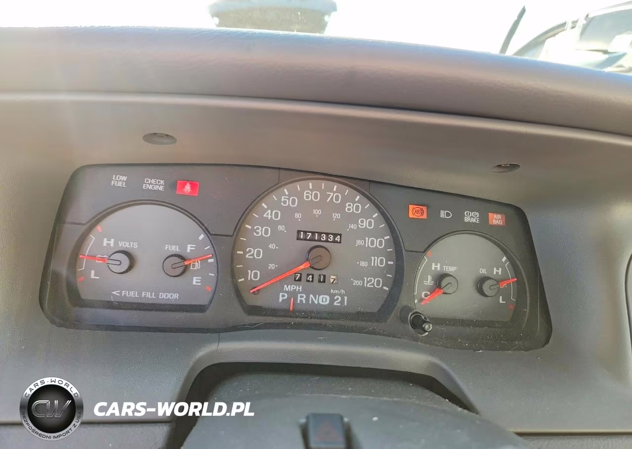 2005 Mercury Grand Marquis Ls VIN:2MEFM75W95X630367 - 9