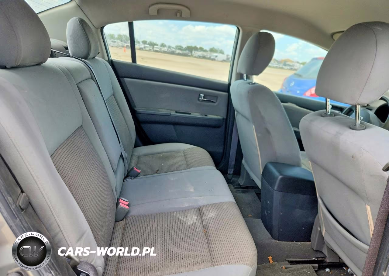 2011 Nissan Sentra 2.0 VIN:3N1AB6AP4BL656384 - 10