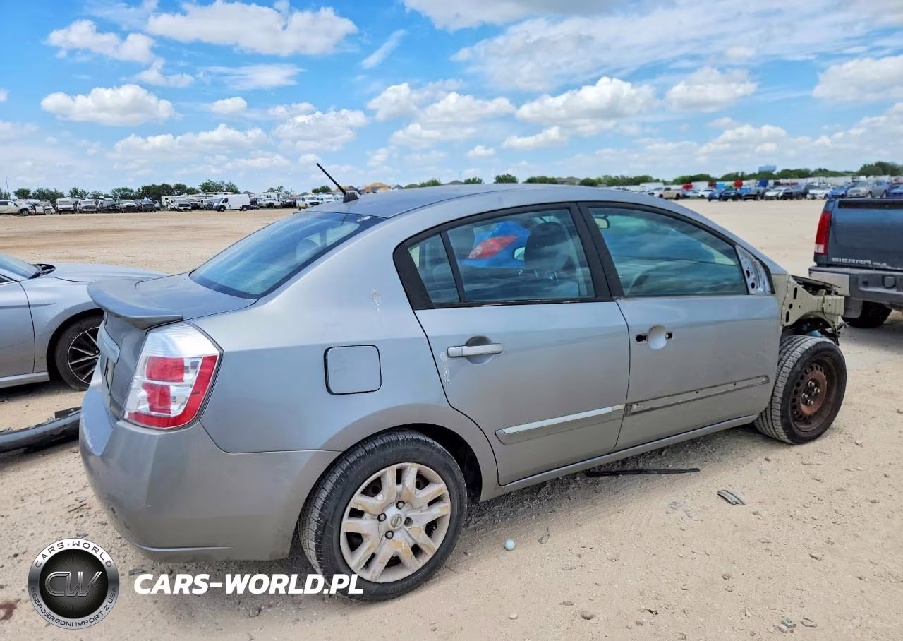 2011 Nissan Sentra 2.0 VIN:3N1AB6AP4BL656384 - 3