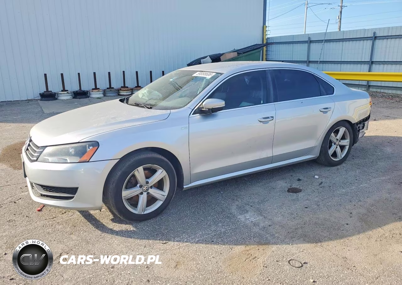 2014 Volkswagen Passat S