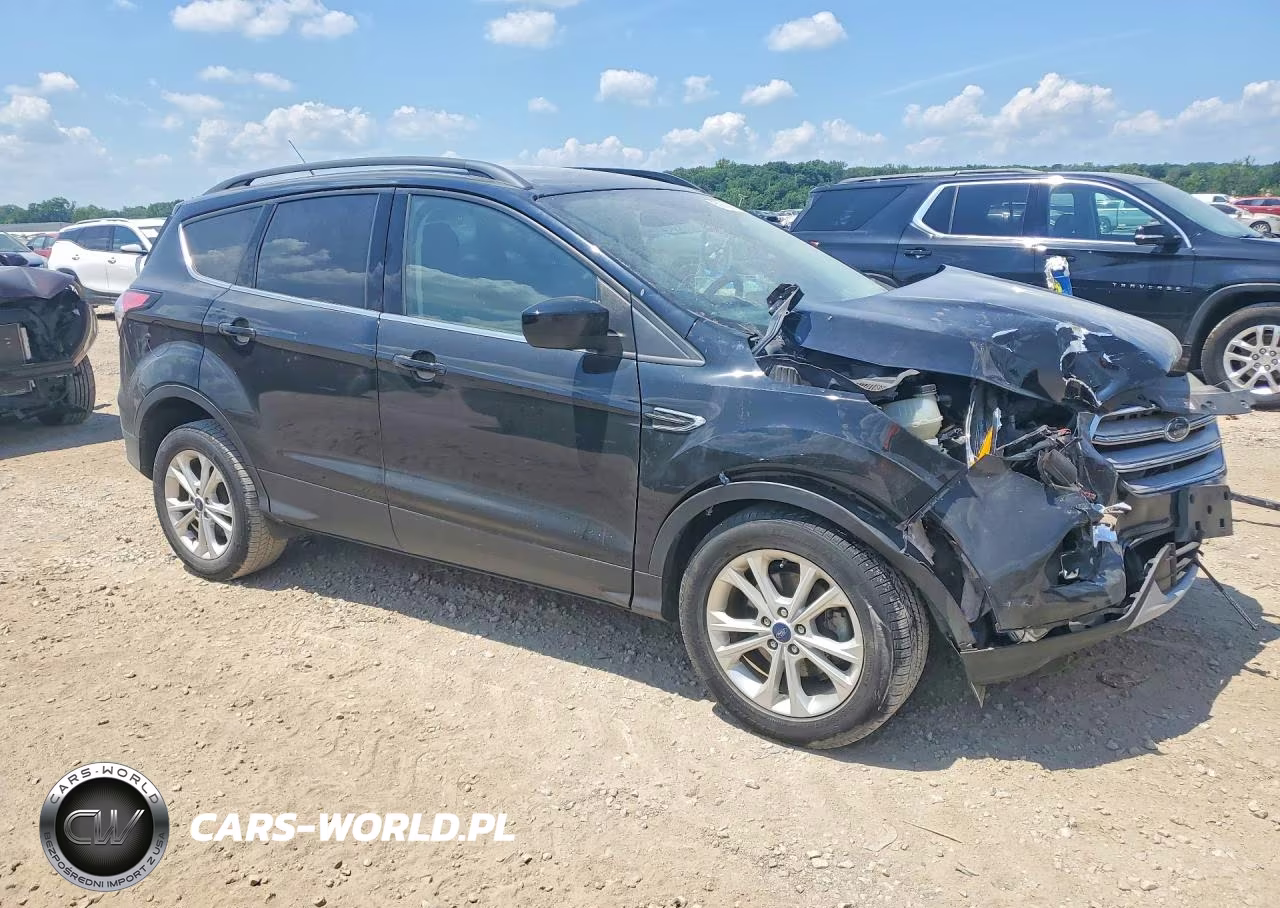 2018 Ford Escape Se VIN:1FMCU0GD7JUB41499 - 4