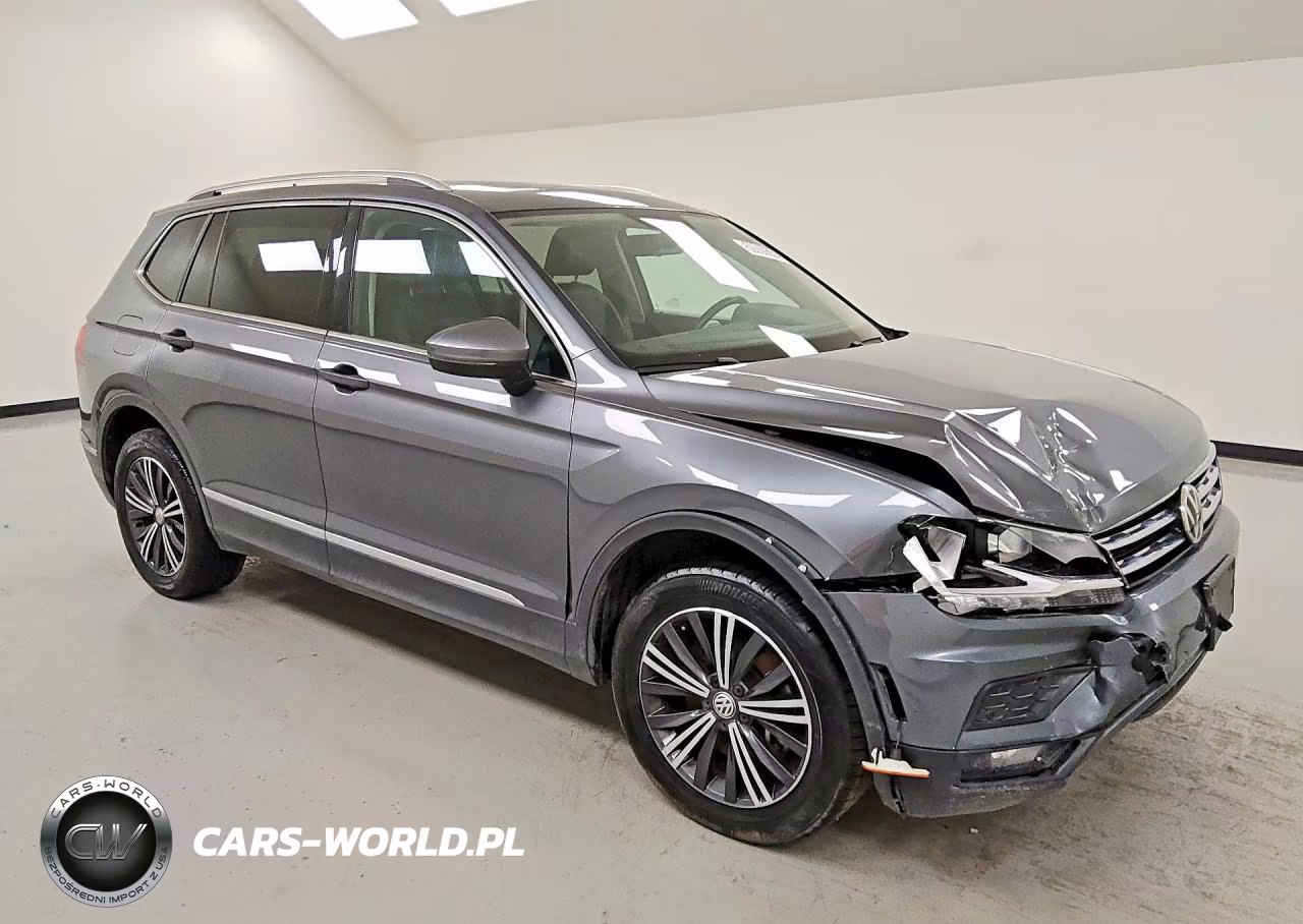 2019 Volkswagen Tiguan VIN:3VV3B7AX0KM156567 - 4