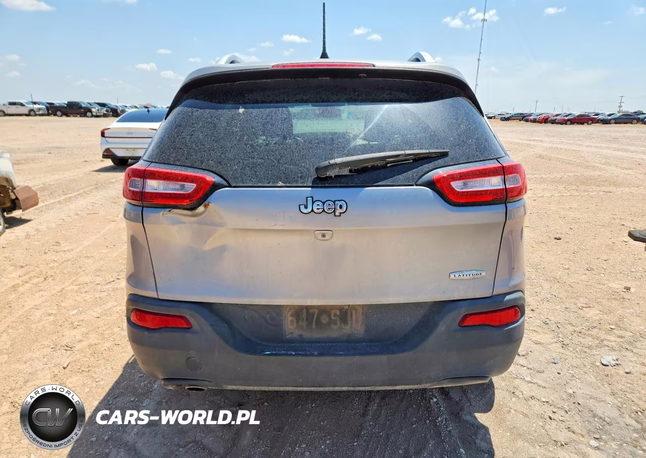 2017 Jeep Cherokee Latitude VIN:1C4PJLCB4HW642515 - 6