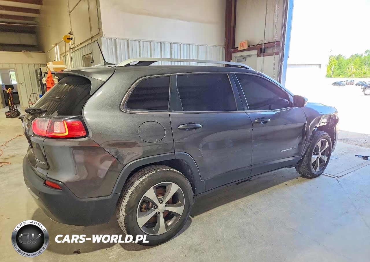 2019 Jeep Cherokee Limited VIN:1C4PJMDNXKD368464 - 3