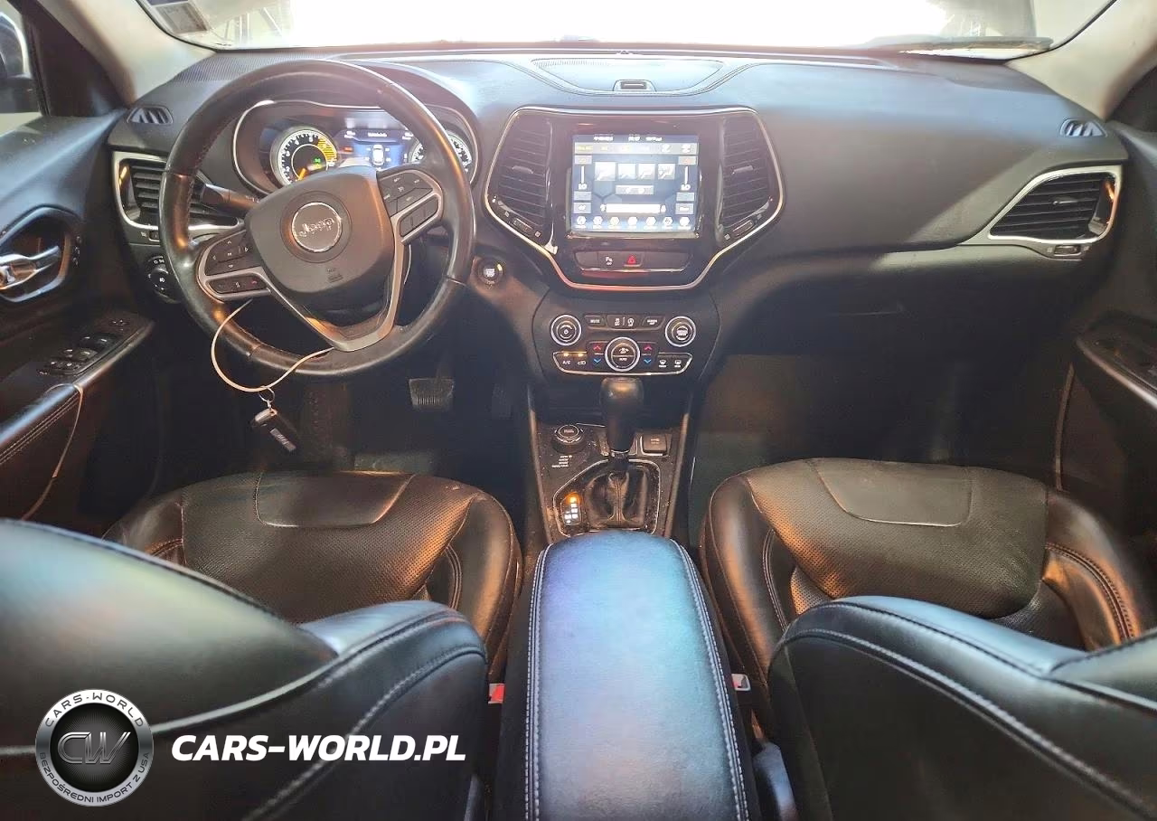2019 Jeep Cherokee Limited VIN:1C4PJMDNXKD368464 - 8
