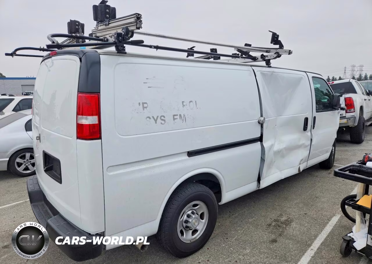 2021 Chevrolet Express G2500 VIN:1GCWGBFP6M1253622 - 3