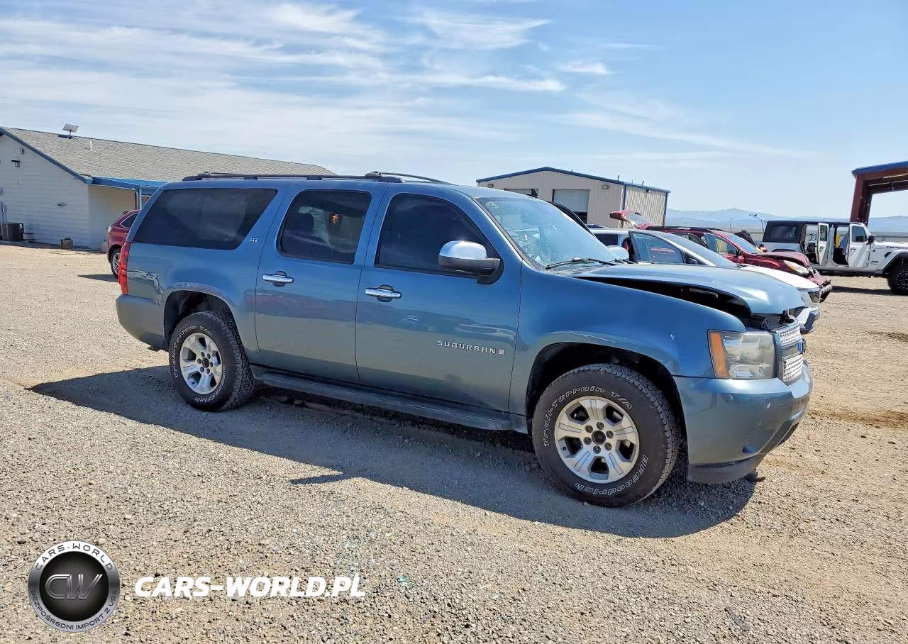2008 Chevrolet Suburban K1500 Ls VIN:3GNFK16318G188859 - 4