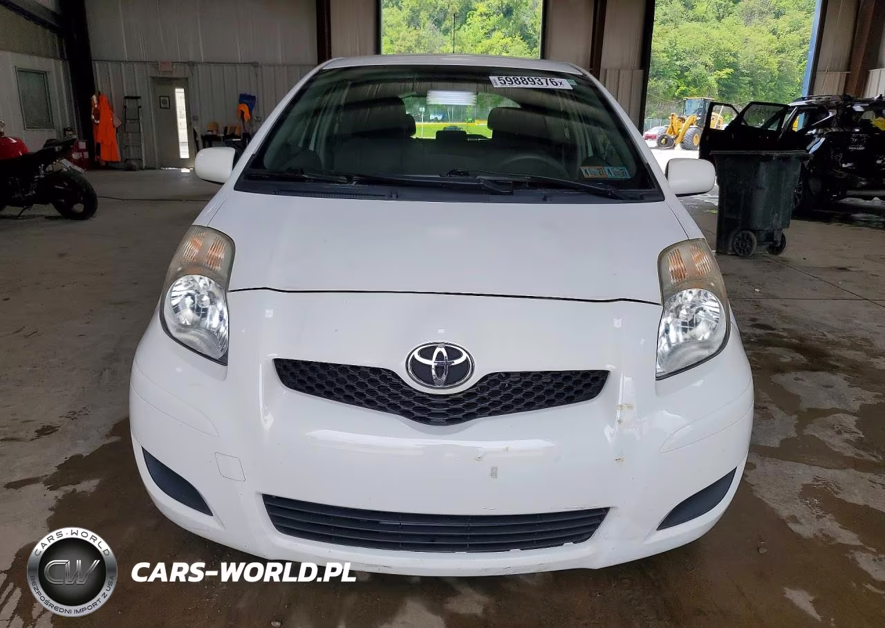 2009 Toyota Yaris Base VIN:JTDJT903X95261856 - 5