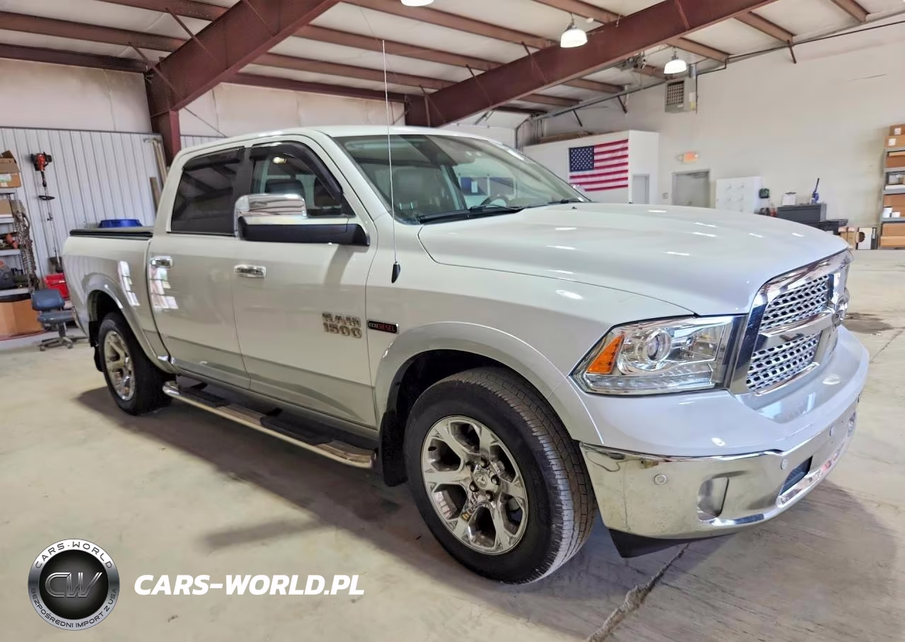 2018 Ram 1500 Laramie 4X4 5'7 Box VIN:1C6RR7NM5JS238568 - 4