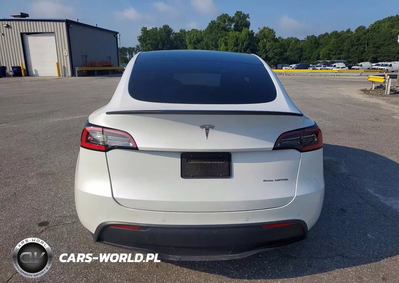 2021 Tesla Model Y VIN:5YJYGDEE8MF185027 - 6