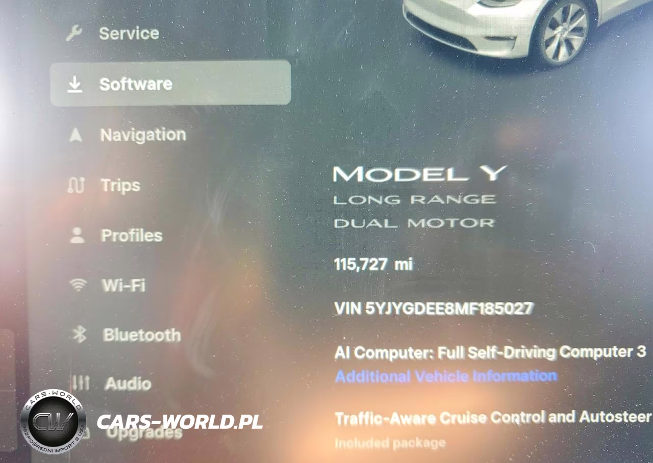 2021 Tesla Model Y VIN:5YJYGDEE8MF185027 - 9