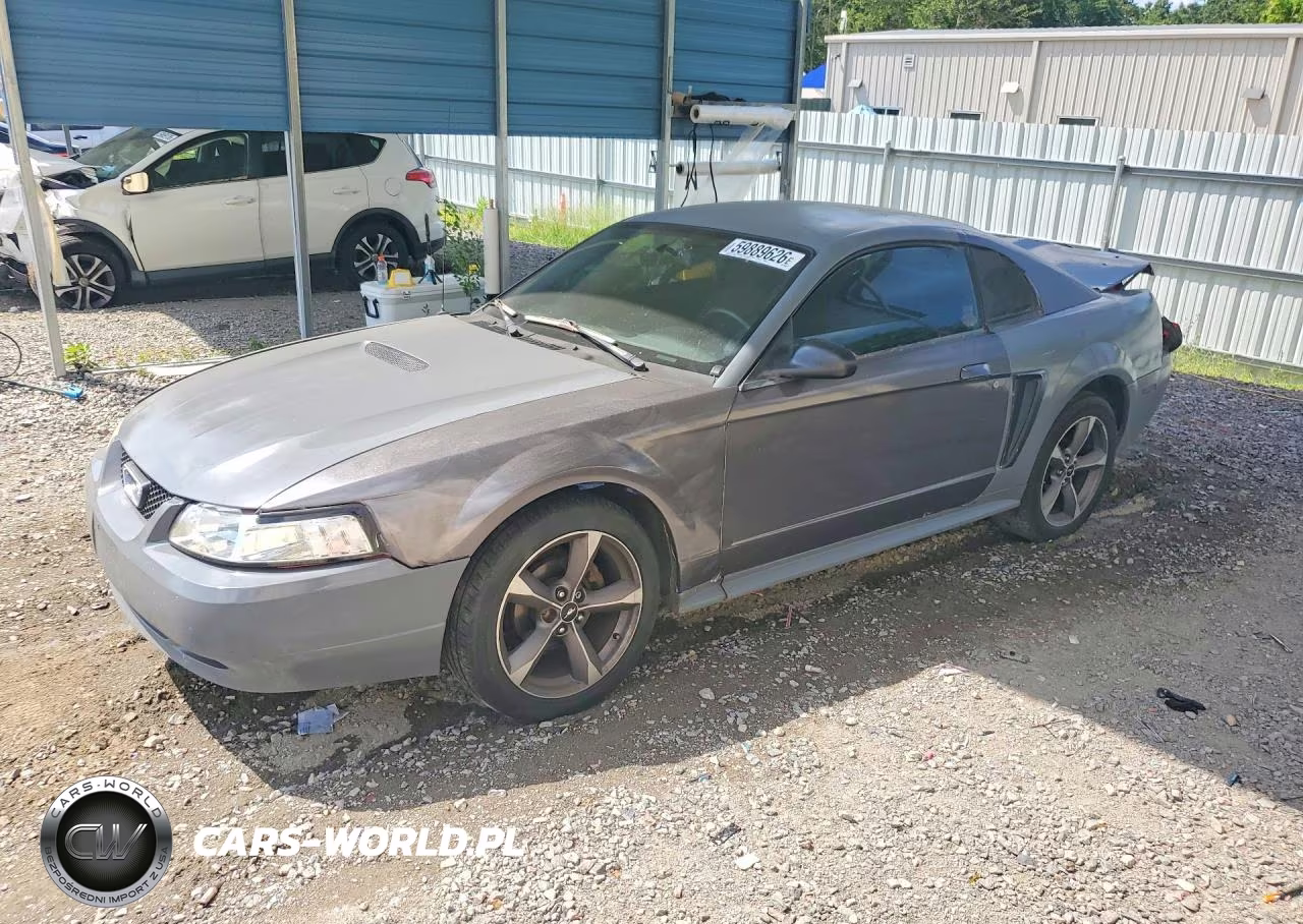 2004 Ford Mustang