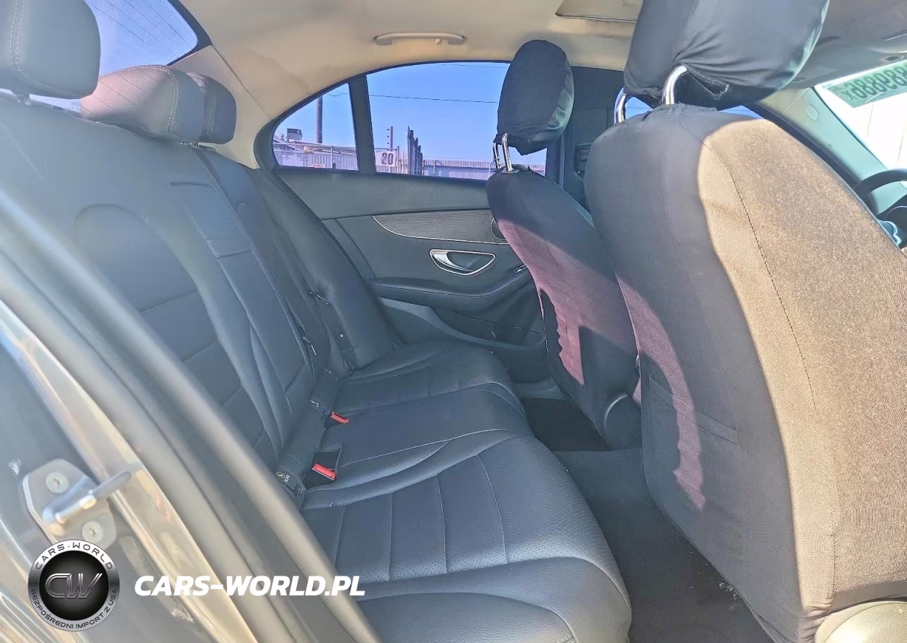 2019 Mercedes-Benz C 300 VIN:55SWF8DB1KU286799 - 10