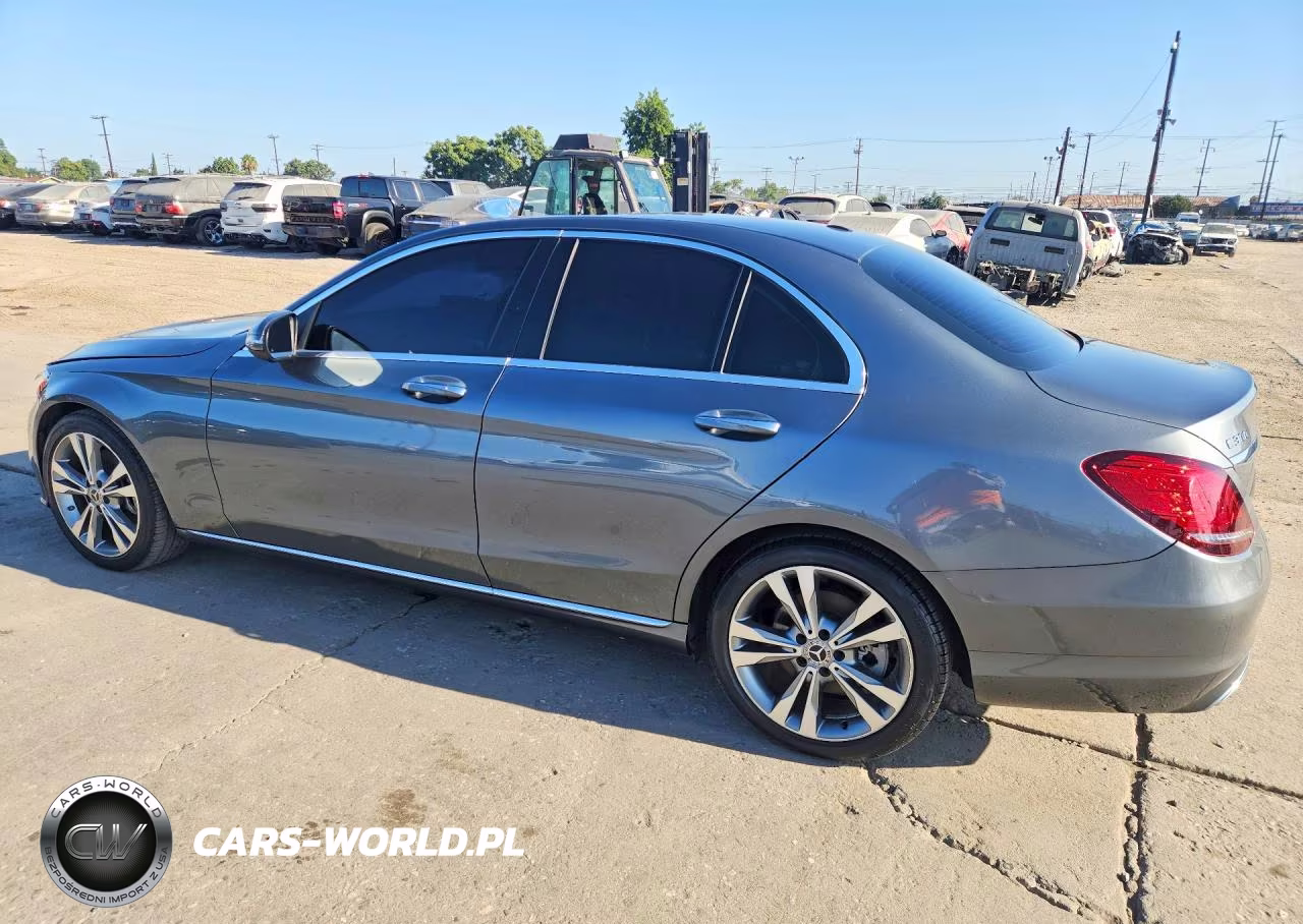 2019 Mercedes-Benz C 300 VIN:55SWF8DB1KU286799 - 2