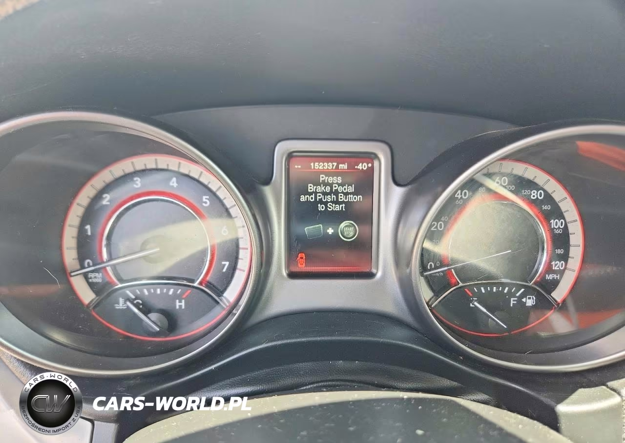 2019 Dodge Journey Crossroad VIN:3C4PDCGG4KT857872 - 9