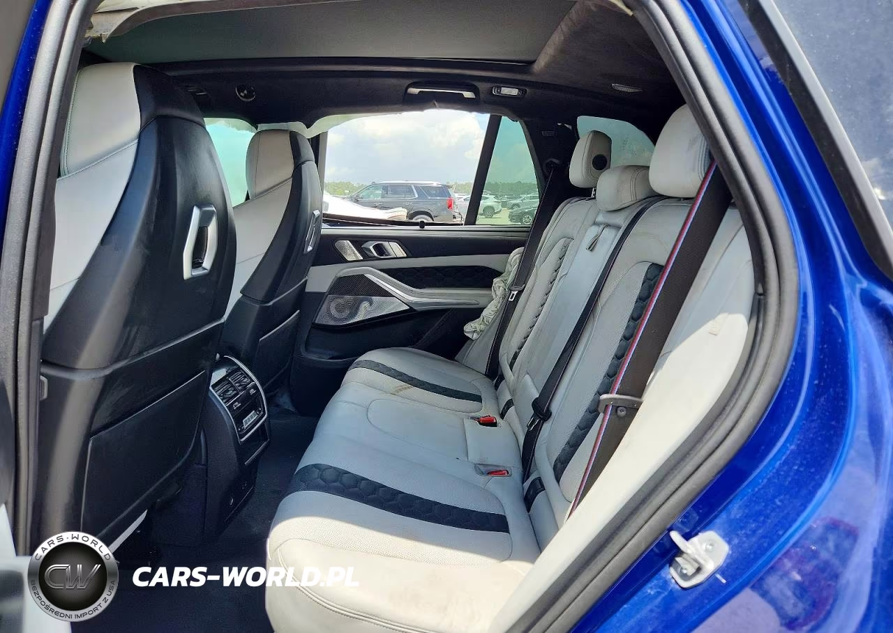 2024 BMW X5 M Competition VIN:5YM13ET05R9T77511 - 11