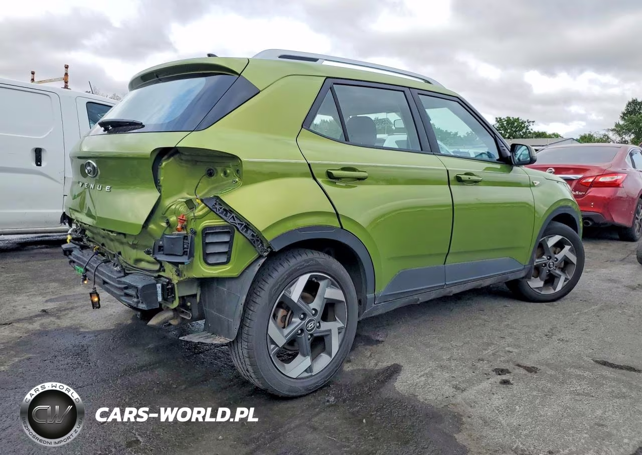 2021 Hyundai Venue Sel VIN:KMHRC8A34MU127639 - 3
