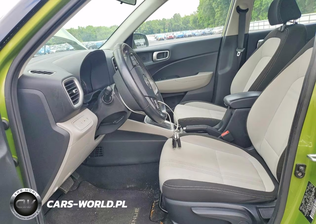 2021 Hyundai Venue Sel VIN:KMHRC8A34MU127639 - 7