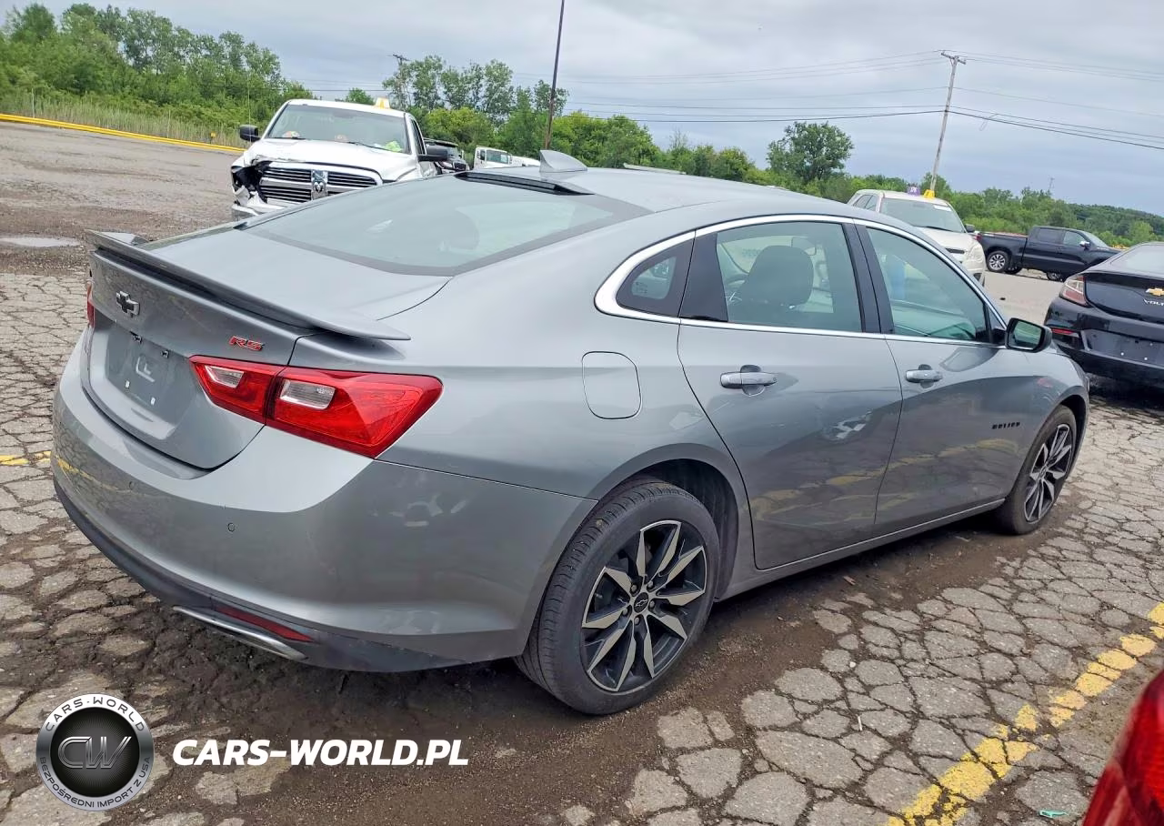 2024 Chevrolet Malibu Rs VIN:1G1ZG5ST4RF199239 - 3