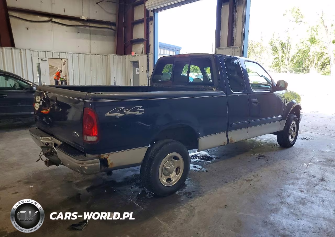 2004 Ford F-150 Heritage Classic VIN:2FTRX18W54CA95929 - 3