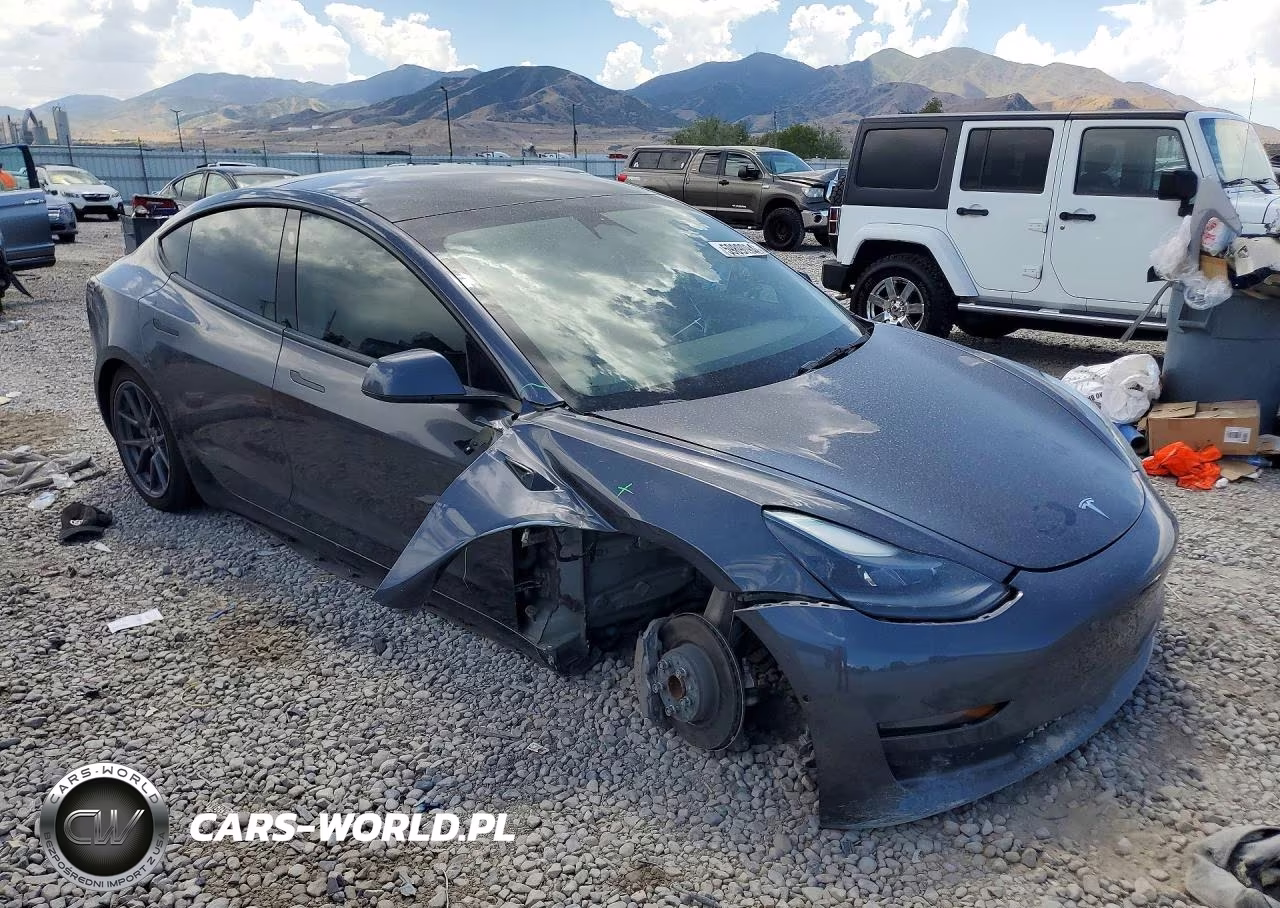 2022 Tesla Model 3 VIN:5YJ3E1EA0NF194415 - 4