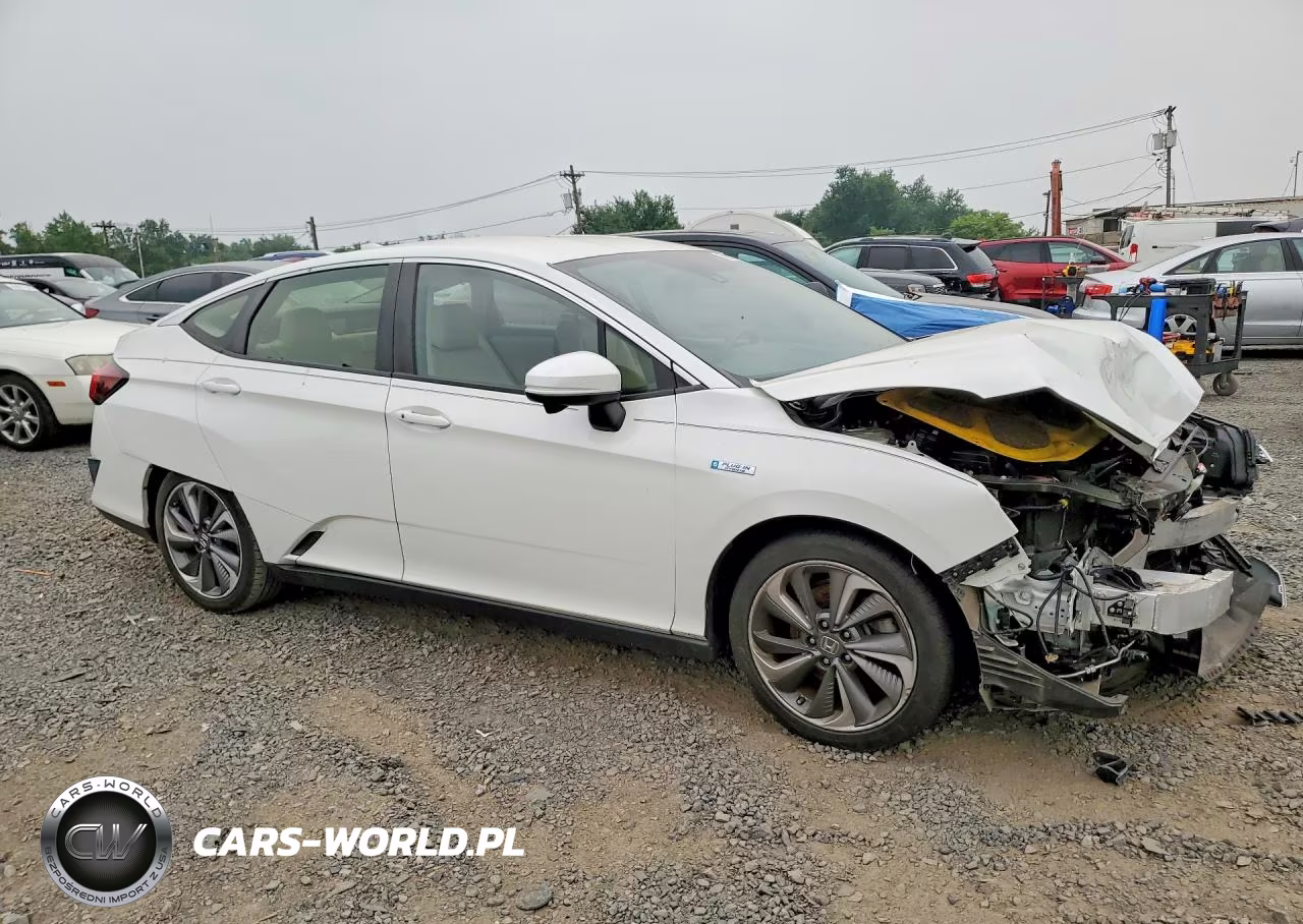 2018 Honda Clarity VIN:JHMZC5F11JC016895 - 4