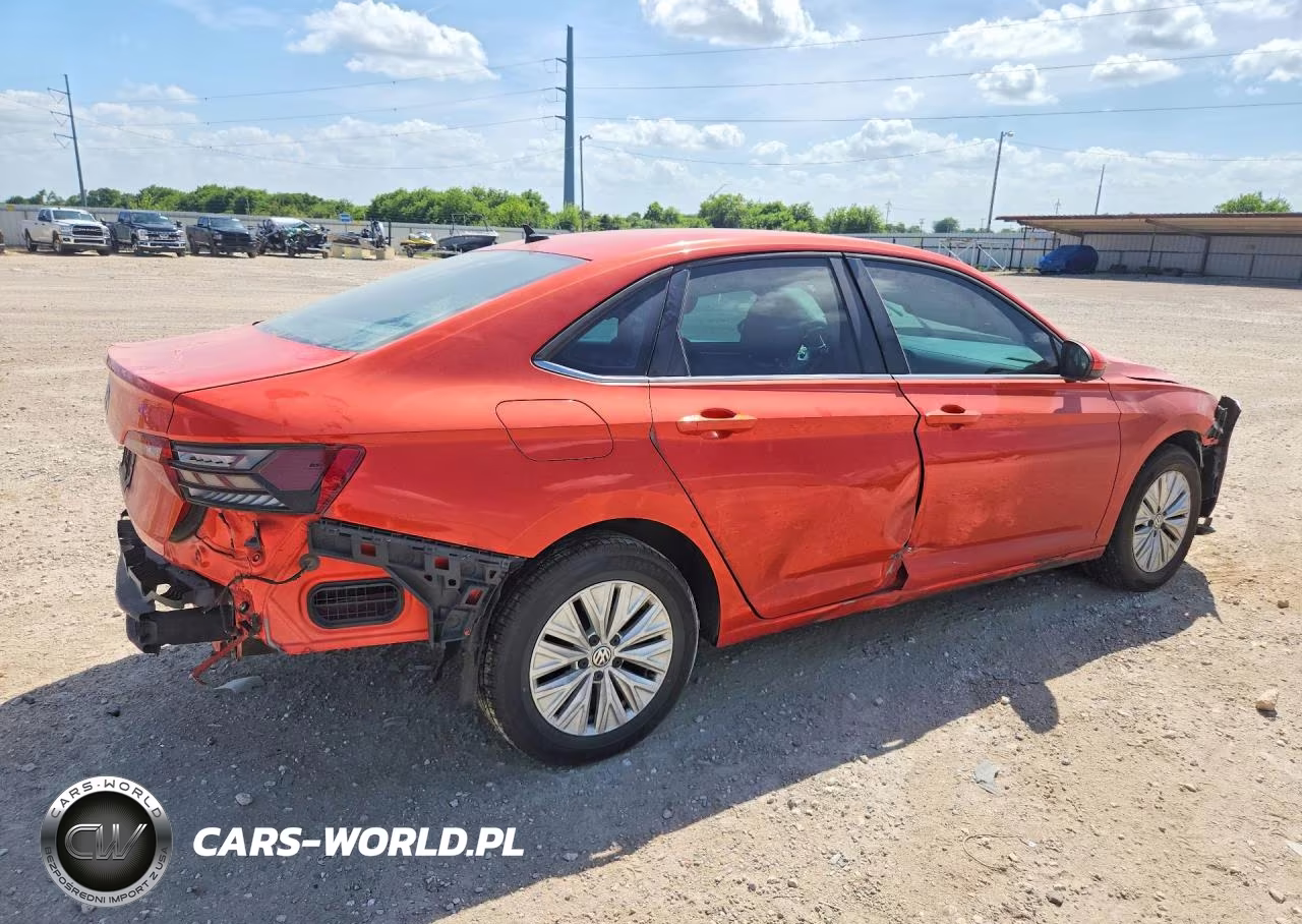 2019 Volkswagen Jetta S VIN:3VWCB7BU2KM204151 - 3