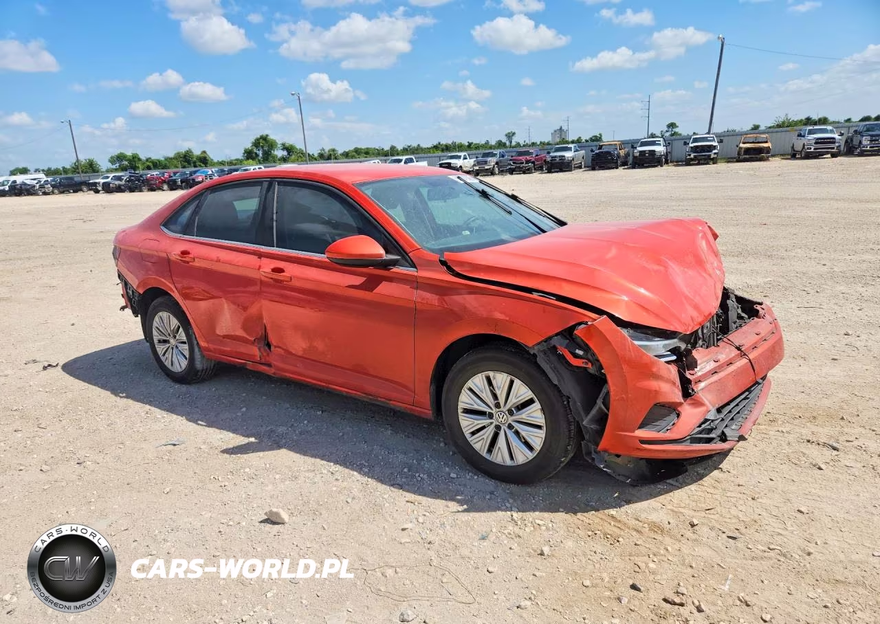 2019 Volkswagen Jetta S VIN:3VWCB7BU2KM204151 - 4