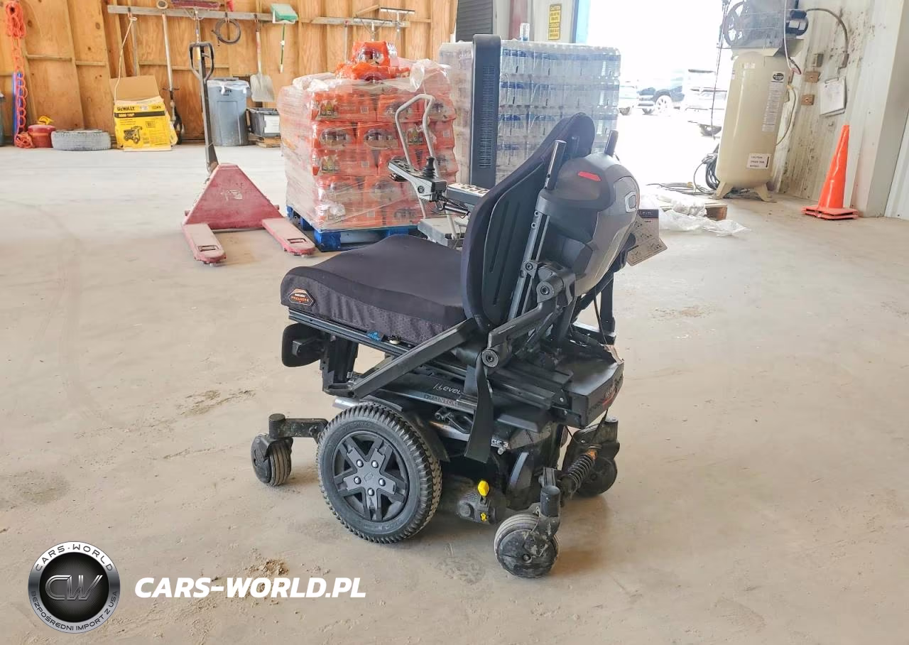 2025 Autocar Industries Wheelchair VIN:JE707625084020 - 3