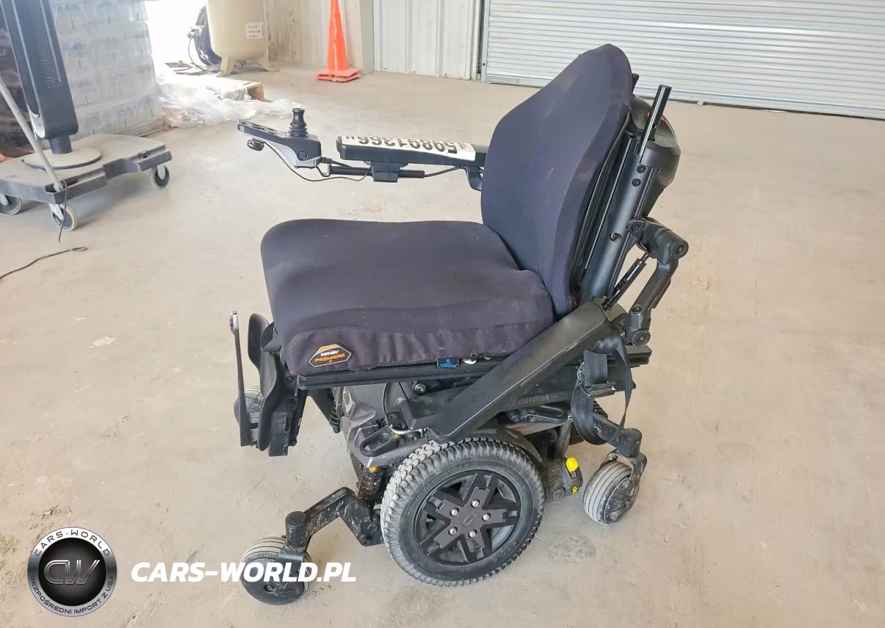 2025 Autocar Industries Wheelchair VIN:JE707625084020 - 5