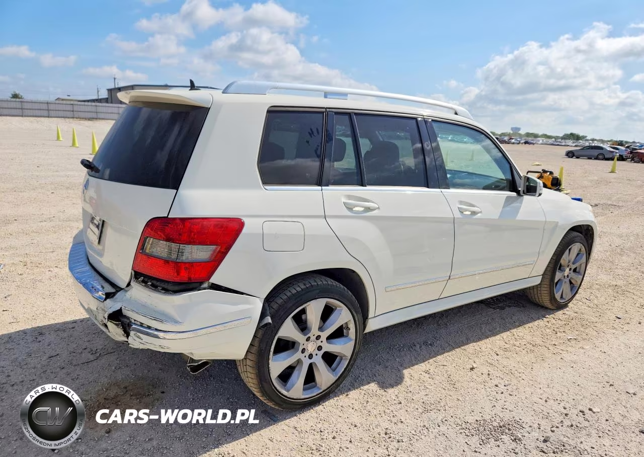 2011 Mercedes-Benz Glk 350 VIN:WDCGG5GB8BF642779 - 3