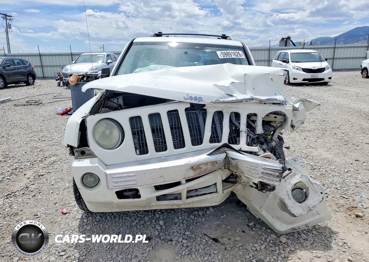 2007 Jeep Patriot Limited VIN:1J8FF48WX7D330359 - 5