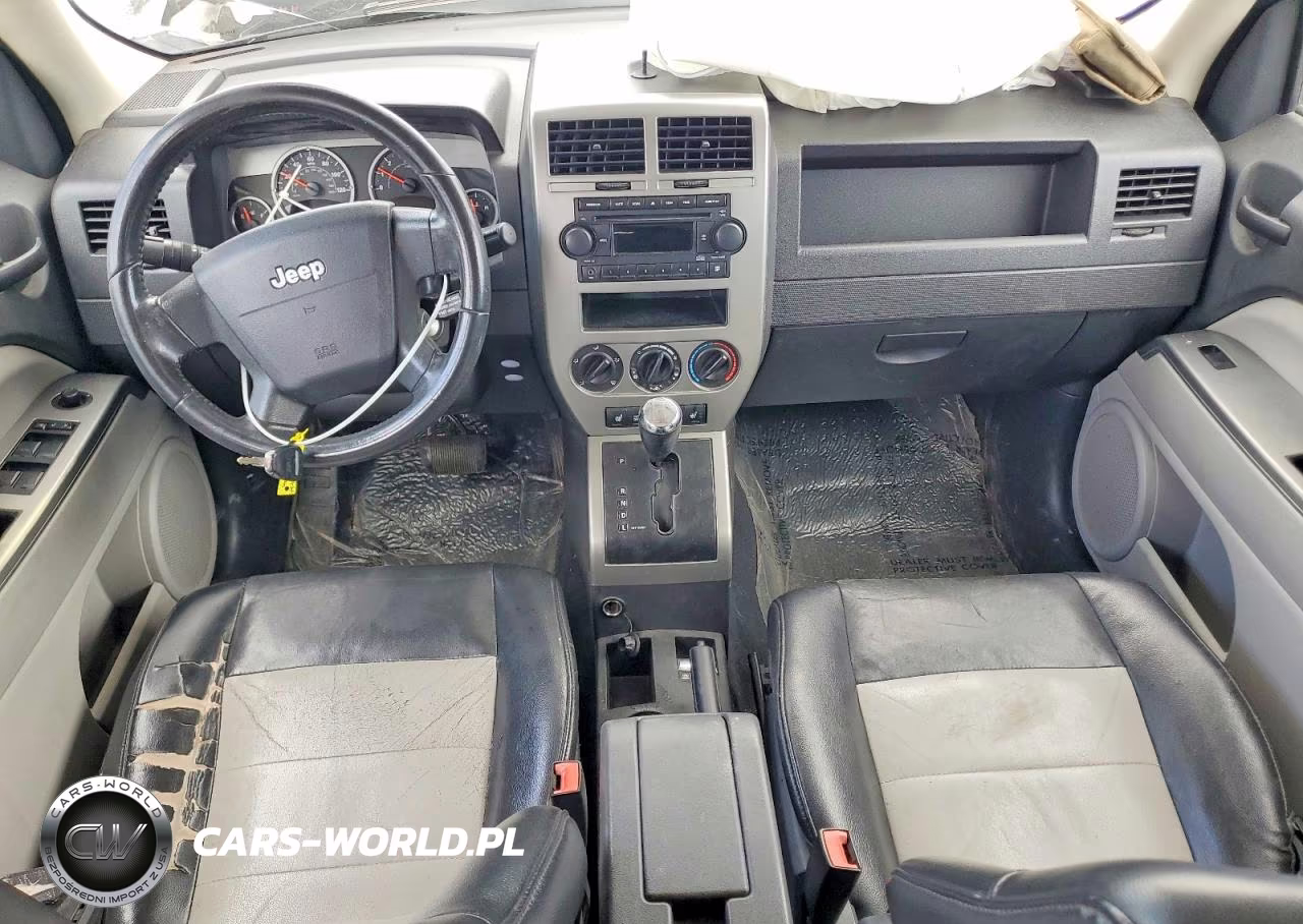 2007 Jeep Patriot Limited VIN:1J8FF48WX7D330359 - 8