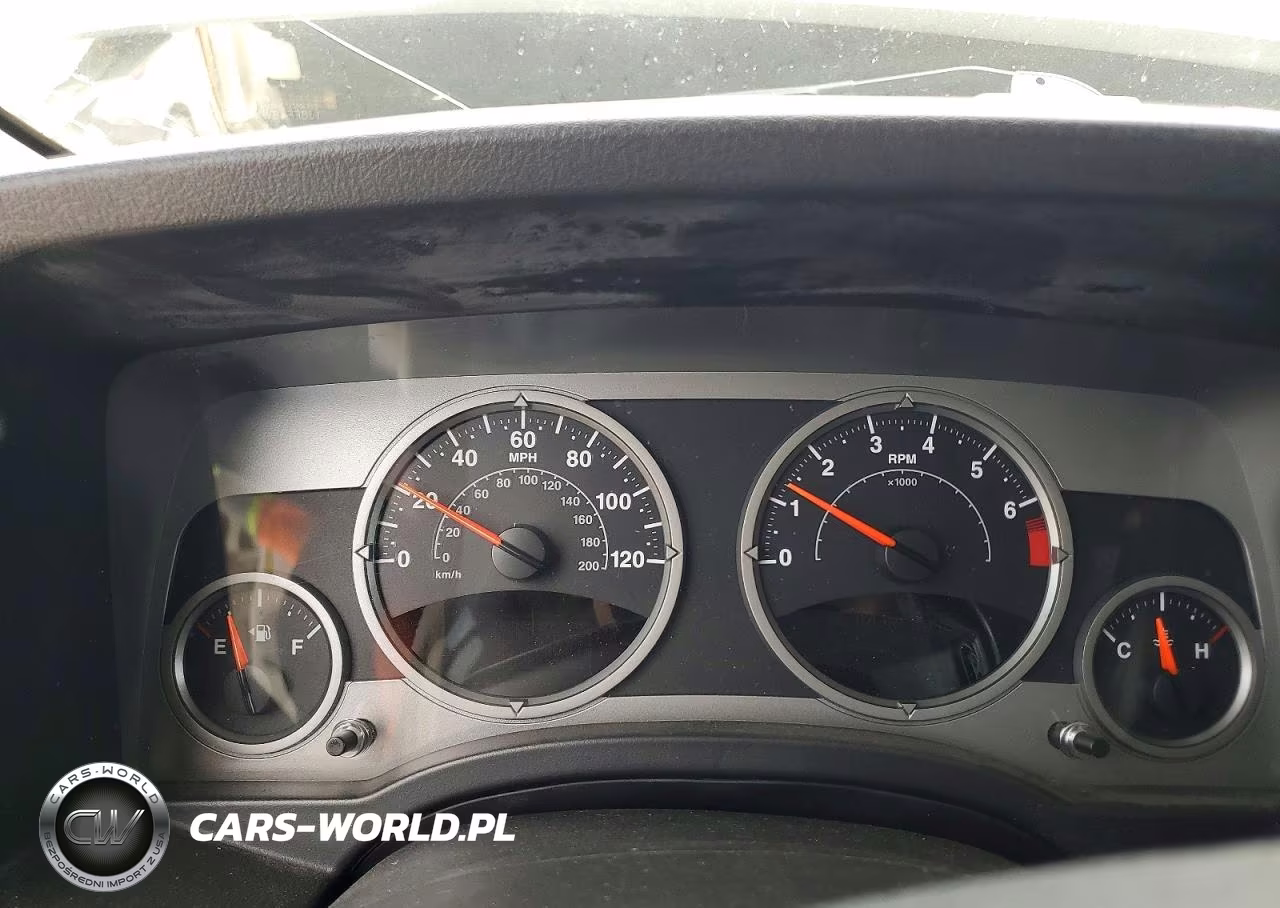 2007 Jeep Patriot Limited VIN:1J8FF48WX7D330359 - 9