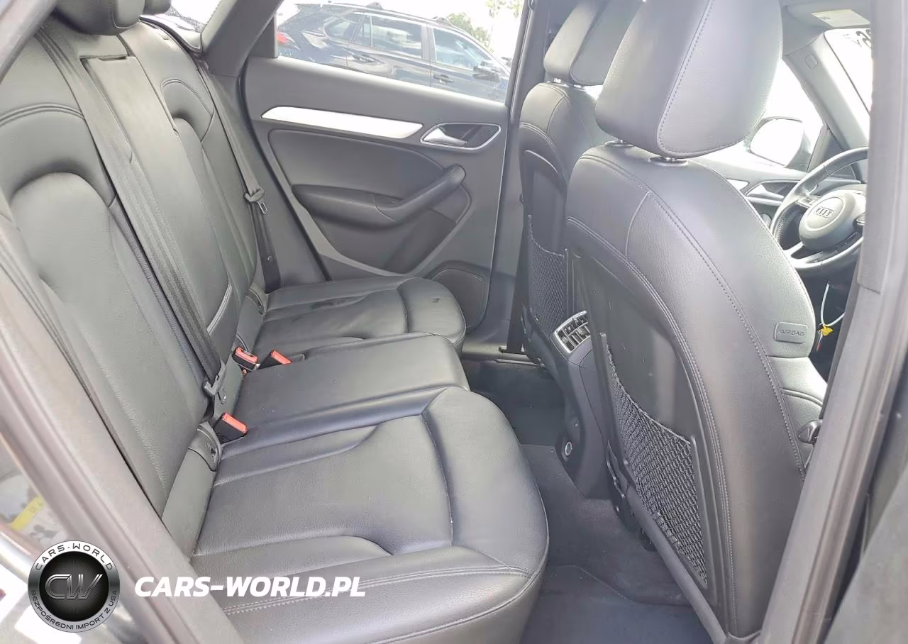 2018 Audi Q3 Premium VIN:WA1ECCFS9JR018222 - 11