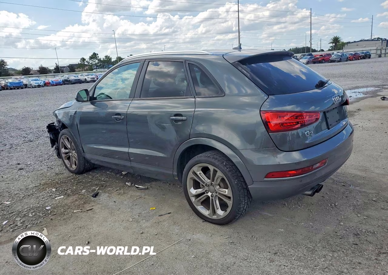 2018 Audi Q3 Premium VIN:WA1ECCFS9JR018222 - 2