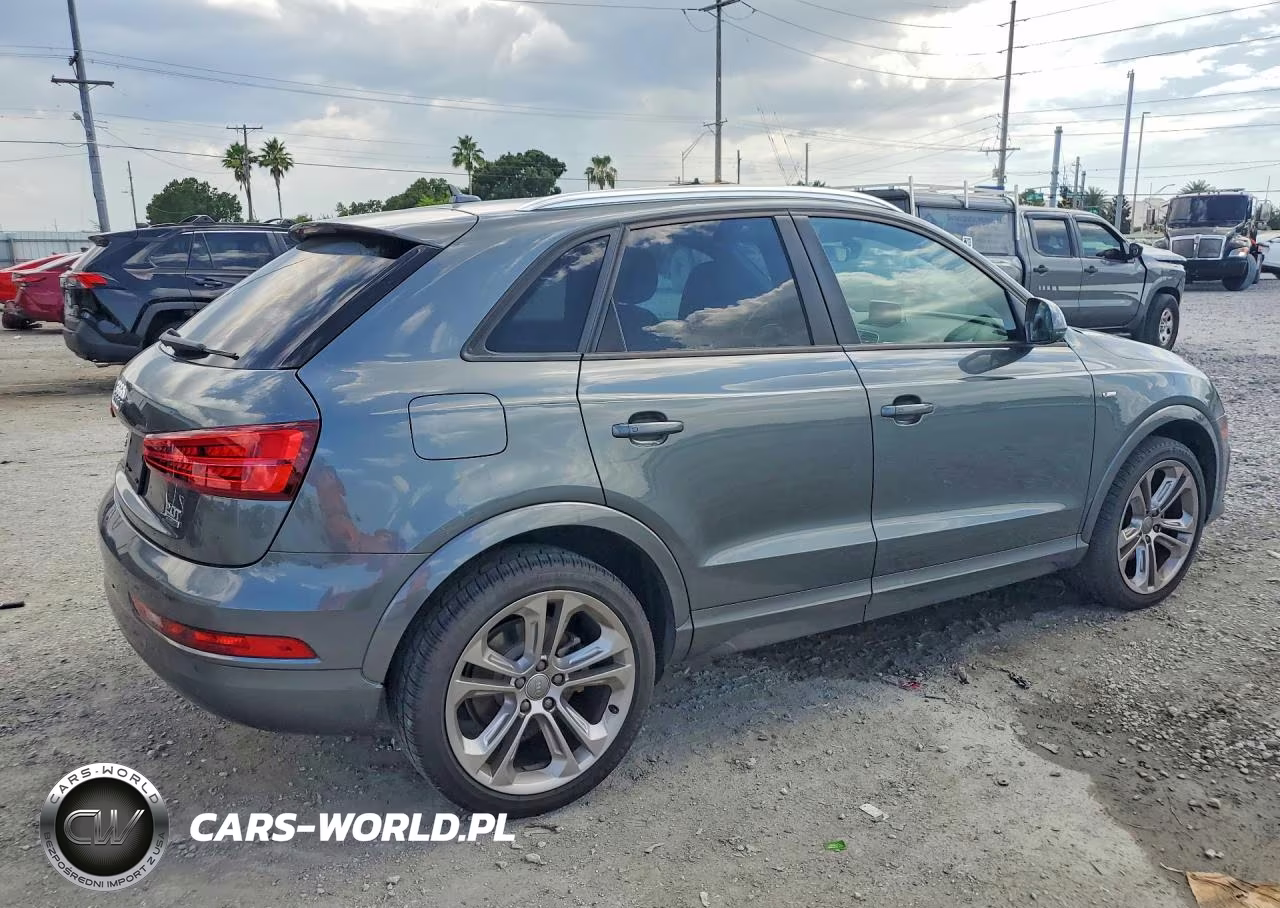 2018 Audi Q3 Premium VIN:WA1ECCFS9JR018222 - 3