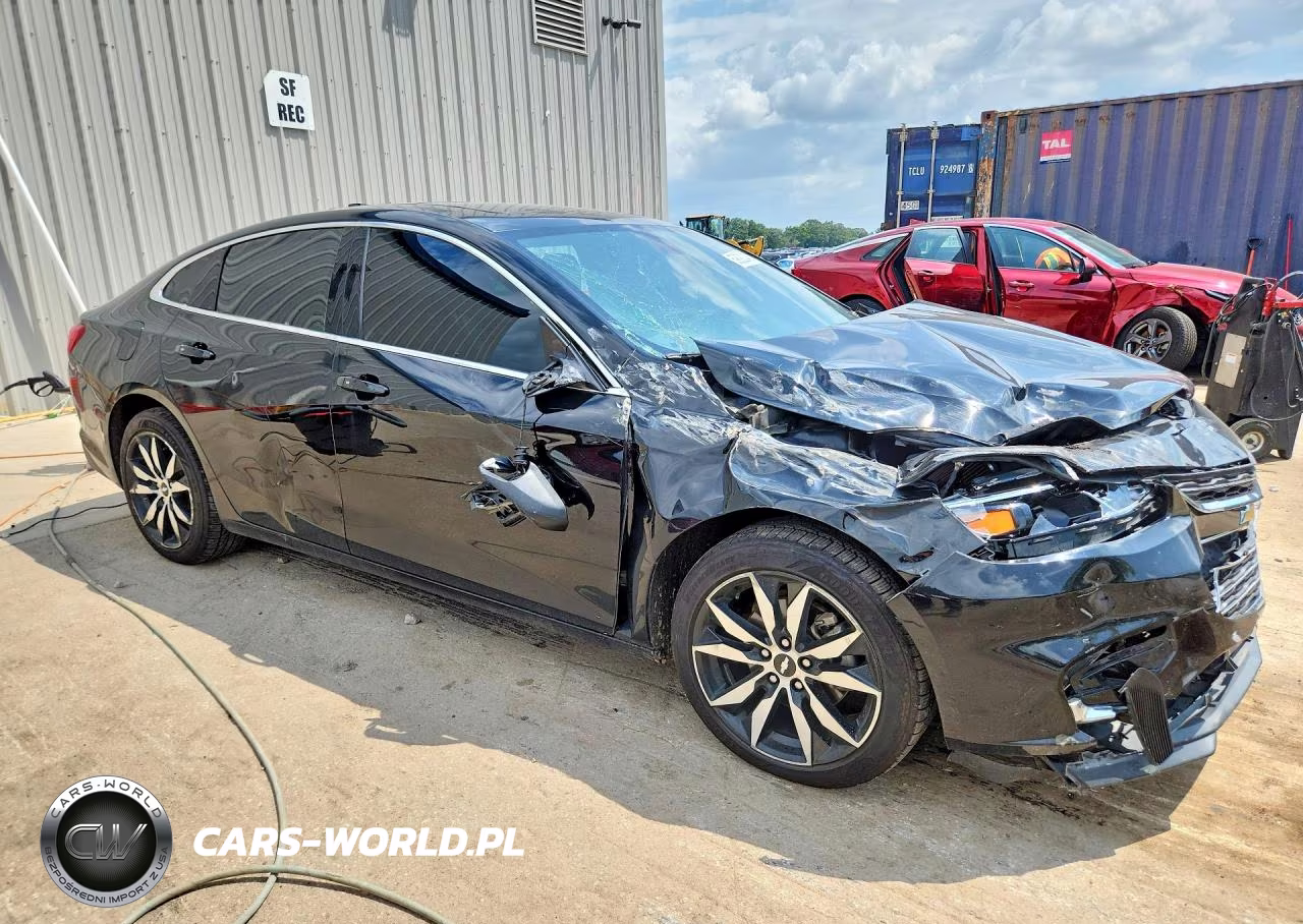 2017 Chevrolet Malibu Lt VIN:1G1ZE5ST9HF213396 - 4