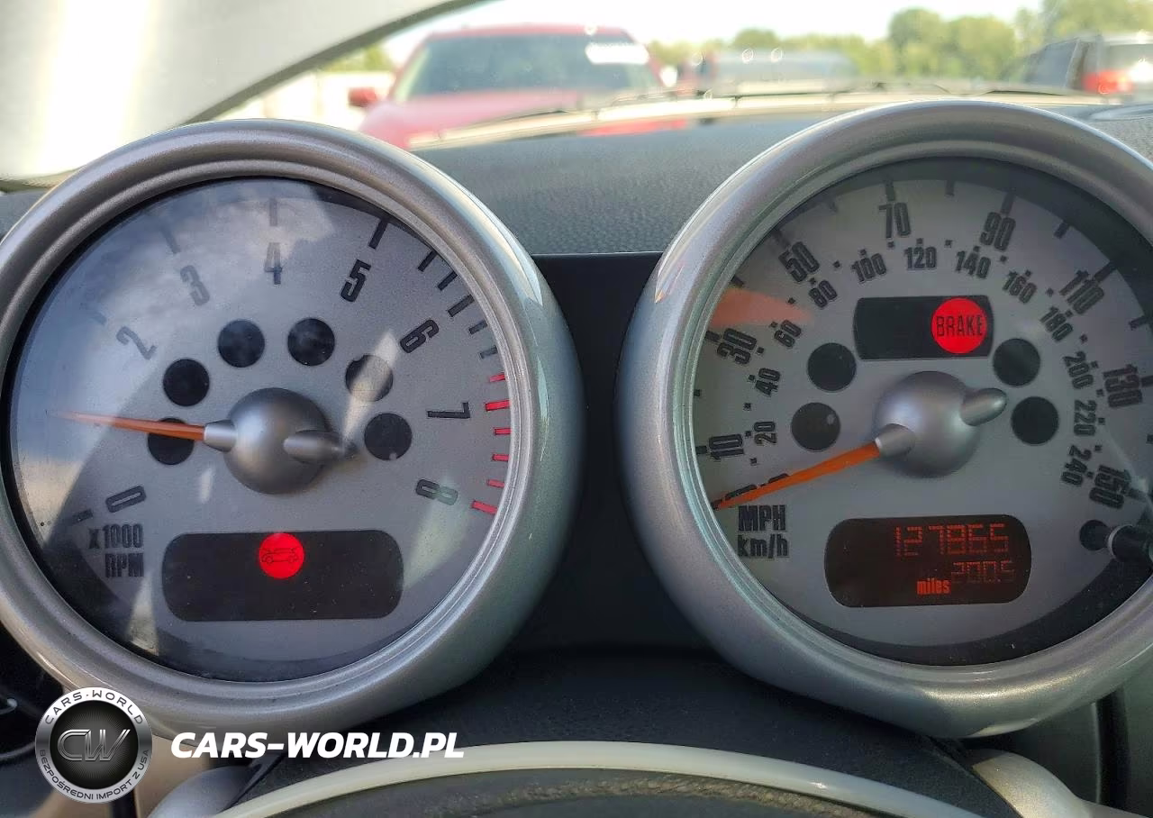 2002 Mini Cooper S VIN:WMWRE33452TD52727 - 9