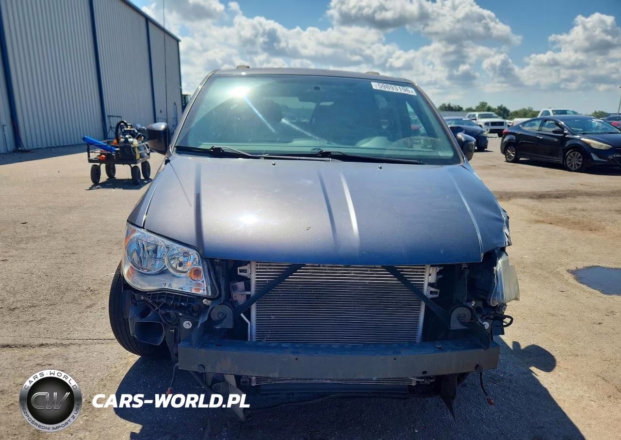 2018 Dodge Grand Caravan Sxt VIN:2C4RDGCG3JR209561 - 5