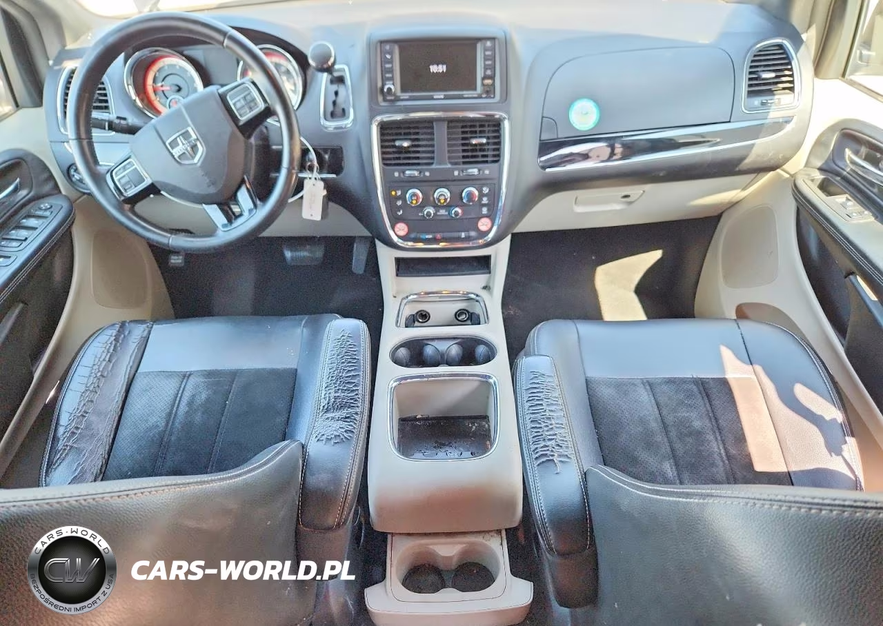 2018 Dodge Grand Caravan Sxt VIN:2C4RDGCG3JR209561 - 8