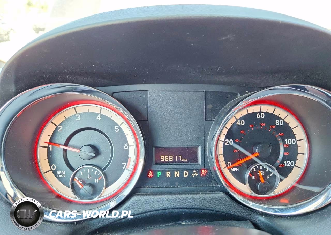 2018 Dodge Grand Caravan Sxt VIN:2C4RDGCG3JR209561 - 9