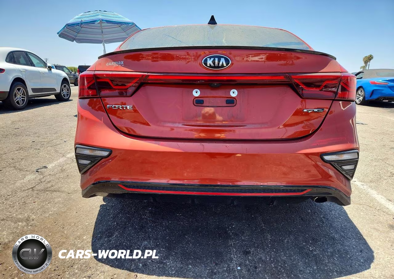 2020 Kia Forte Gt Line VIN:3KPF34AD1LE140080 - 6