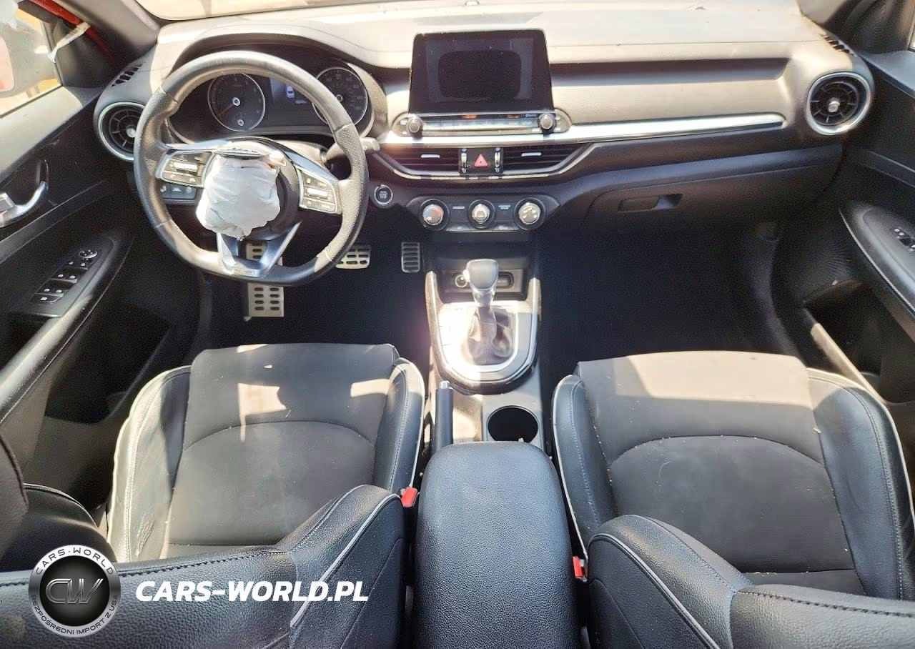 2020 Kia Forte Gt Line VIN:3KPF34AD1LE140080 - 8