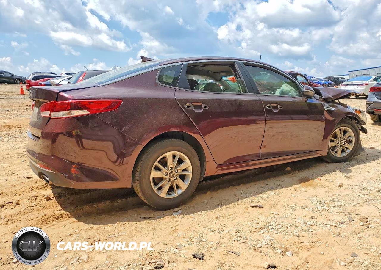 2016 Kia Optima Lx VIN:5XXGT4L39GG018640 - 3