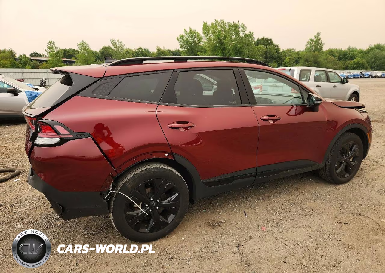 2025 Kia Sportage X Line VIN:5XYK6CDF2SG270917 - 3
