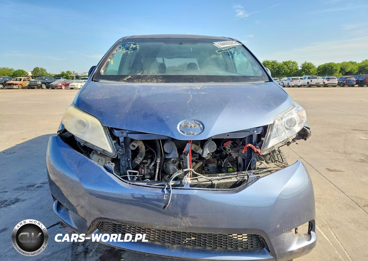 2017 Toyota Sienna Xle 8-Passenger VIN:5TDYZ3DC4HS875413 - 5