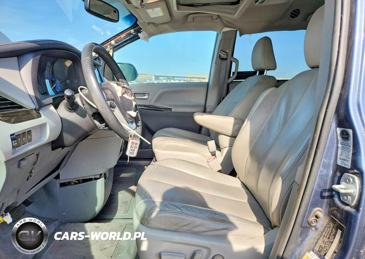 2017 Toyota Sienna Xle 8-Passenger VIN:5TDYZ3DC4HS875413 - 7