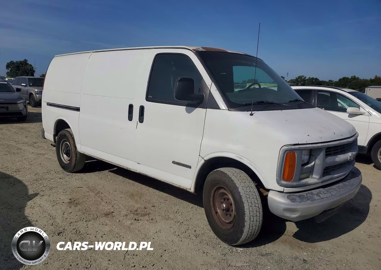 2002 Chevrolet Express G2500 VIN:1GCGG25R721178126 - 4